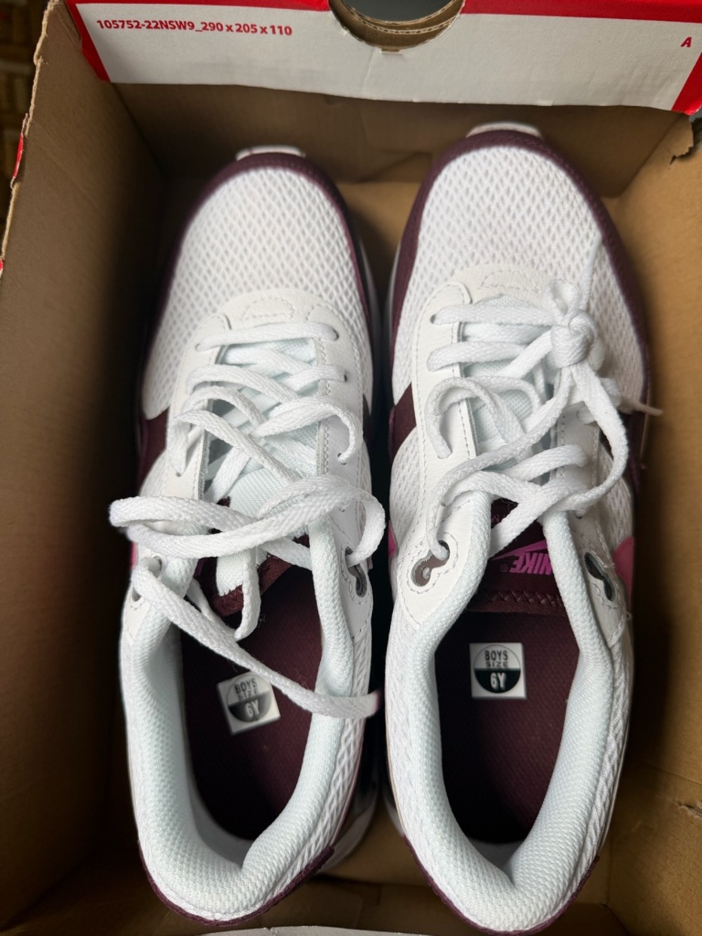 Women’s Athletic Sneakers in White and Maroon NEW